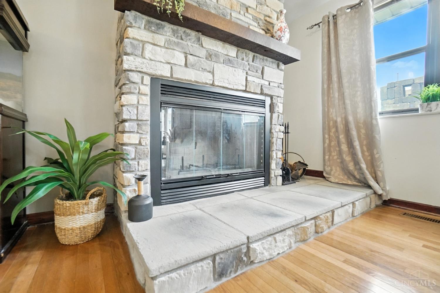 6880 Rackview Road Cincinnati, OH 45248 - Photo 16 of 62 Gallery Image 16