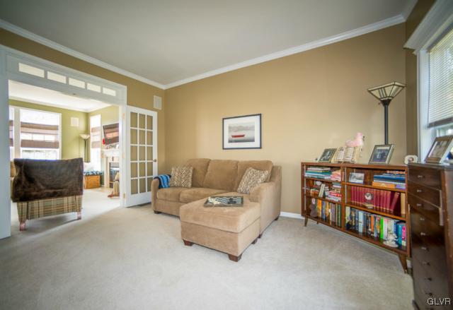 101 Forest Line Road Easton, PA 18045 - Photo 3 of 17 Gallery Image 3