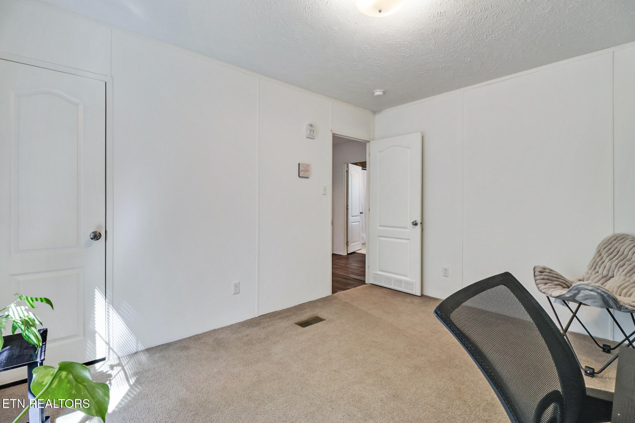 137 Grouse Ridge Road Harriman, TN 37748 - Photo 18 of 51 if1a5464-if1a5468