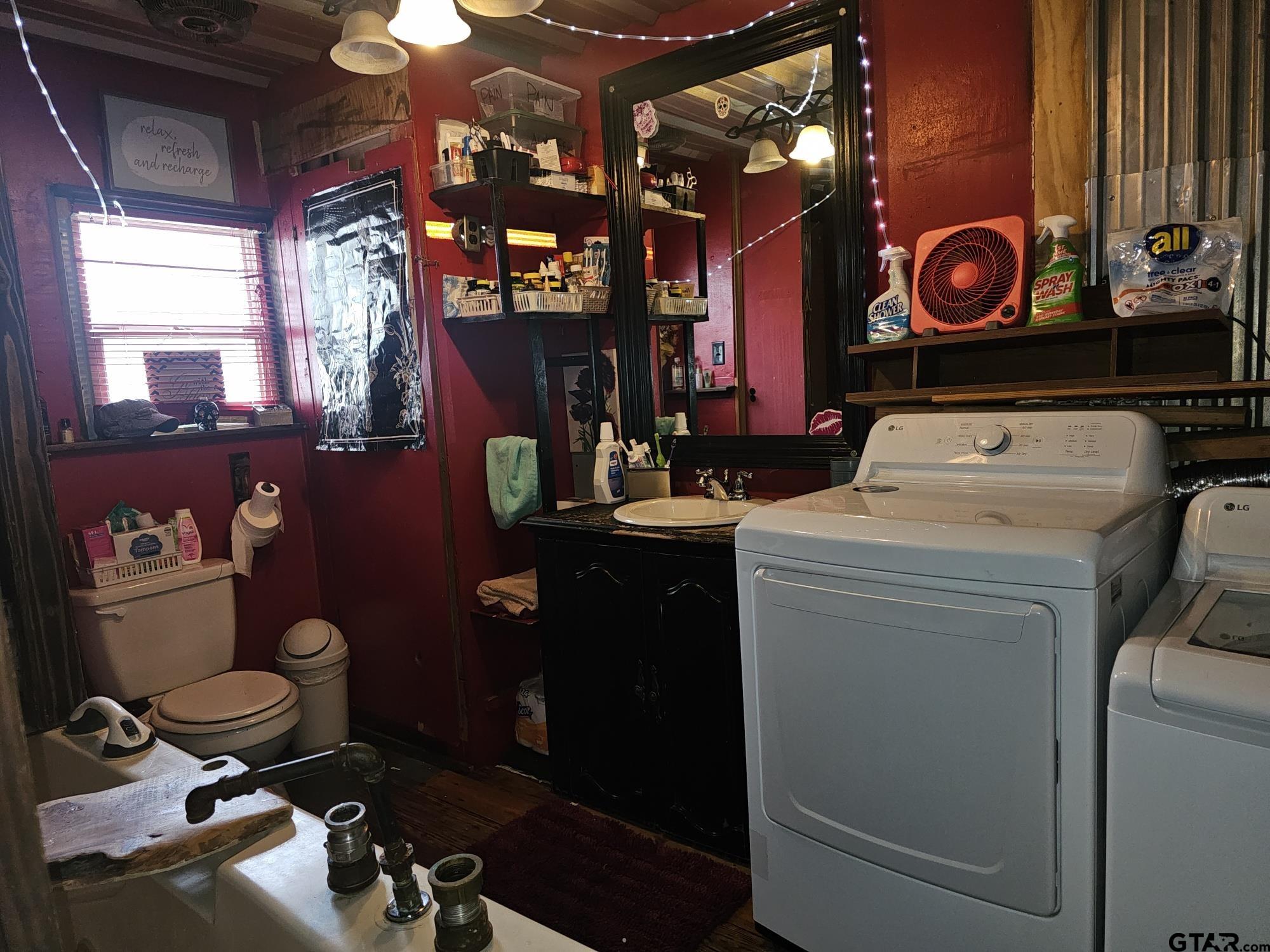 207 Forrest Street Henderson, TX 75654 - Photo 12 of 22