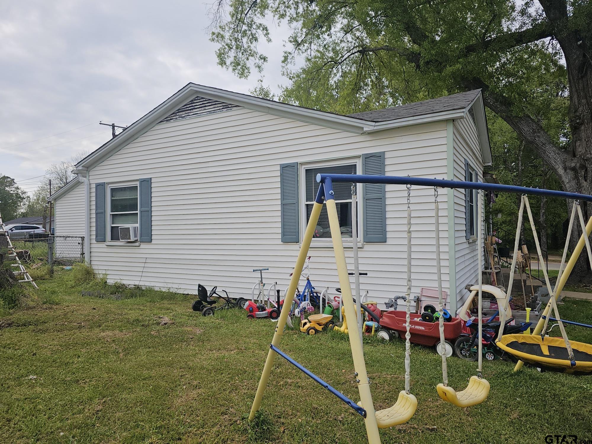 207 Forrest Street Henderson, TX 75654 - Photo 20 of 22