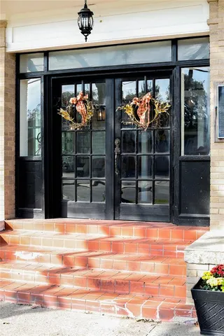 a view of a entryway