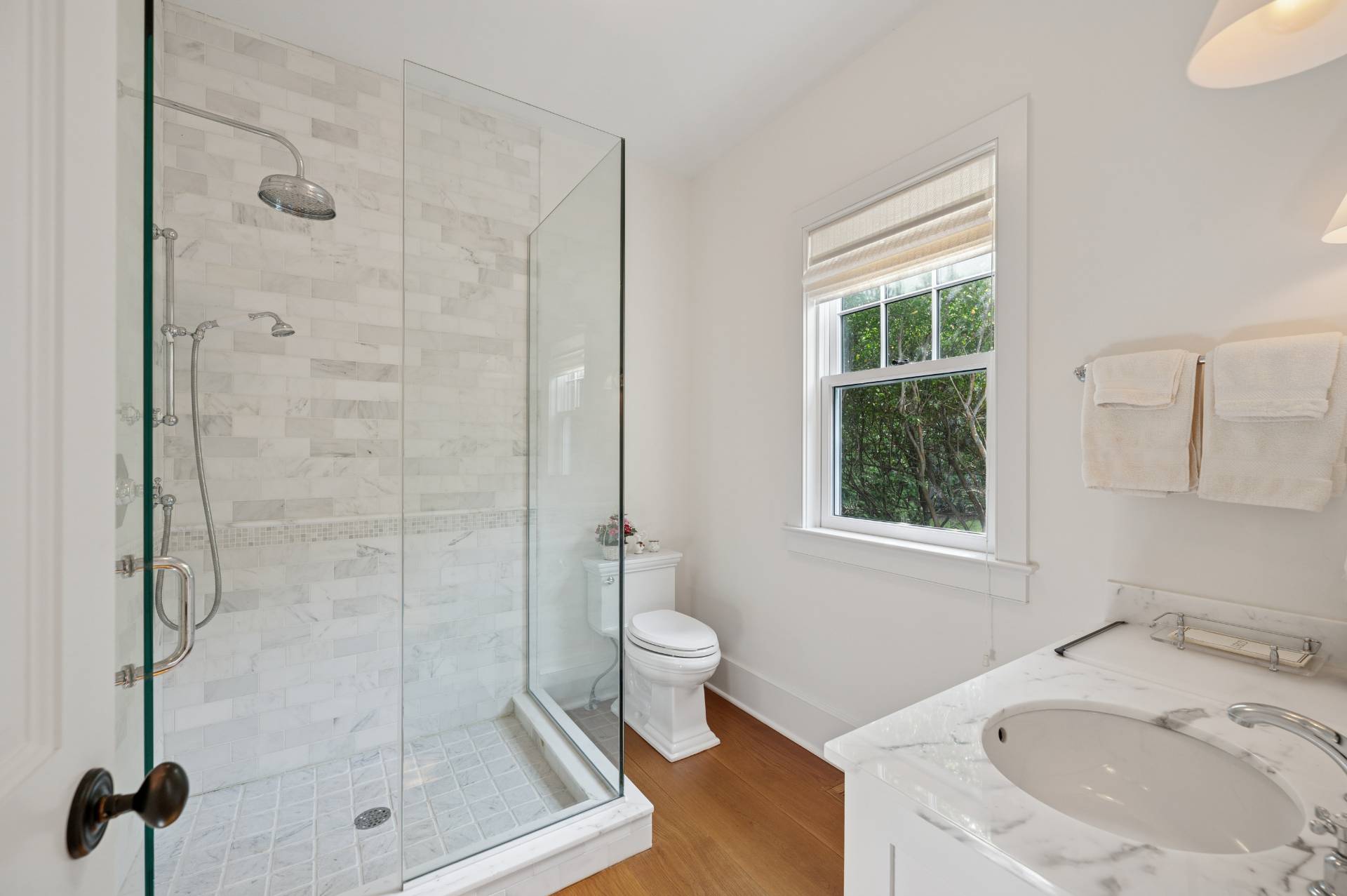 3937 Noyack Road Sag Harbor, NY 11963 - Photo 10 of 25
