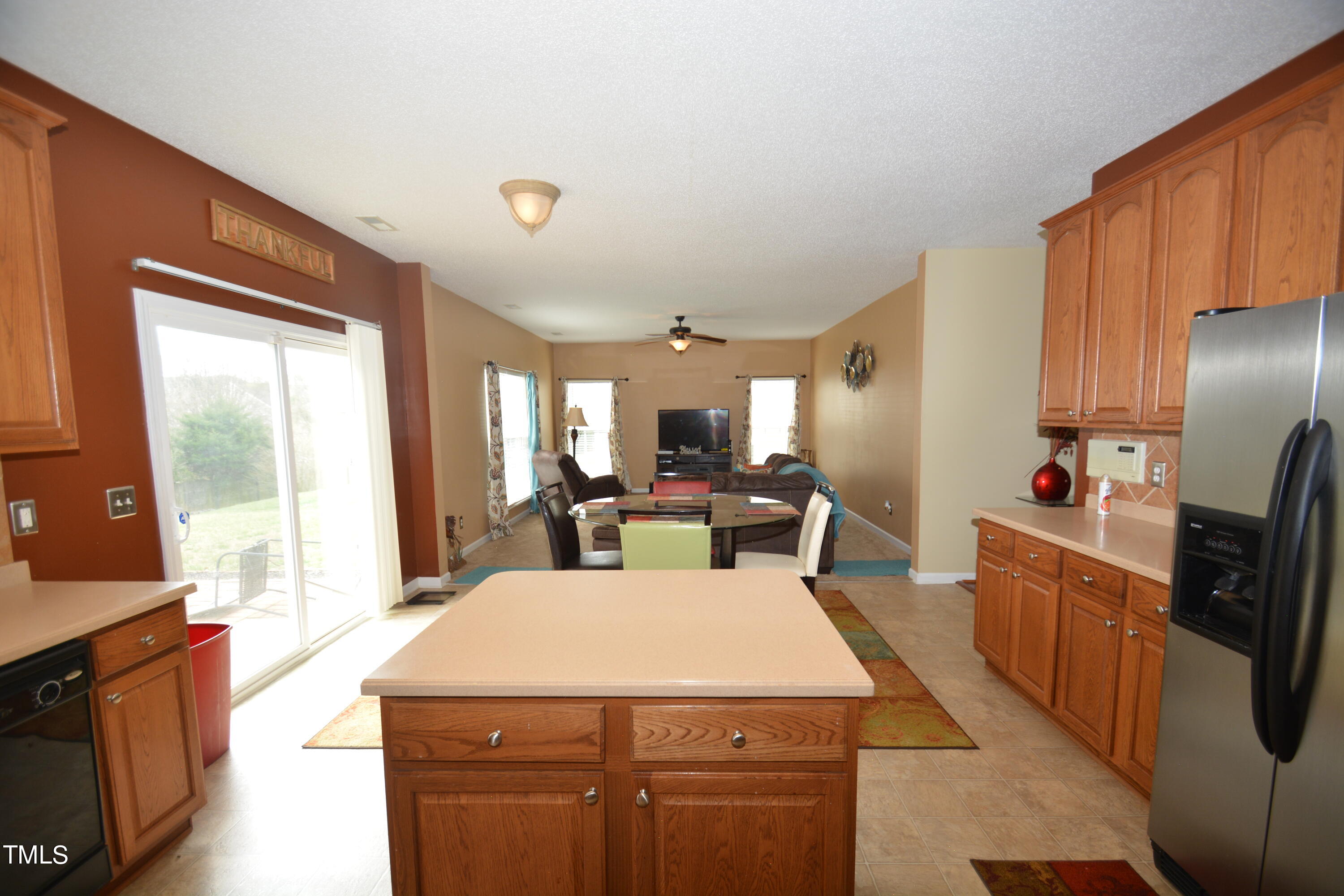 728 Stackhurst Way Wake Forest, NC 27587 - Photo 5 of 18 DSC_0978