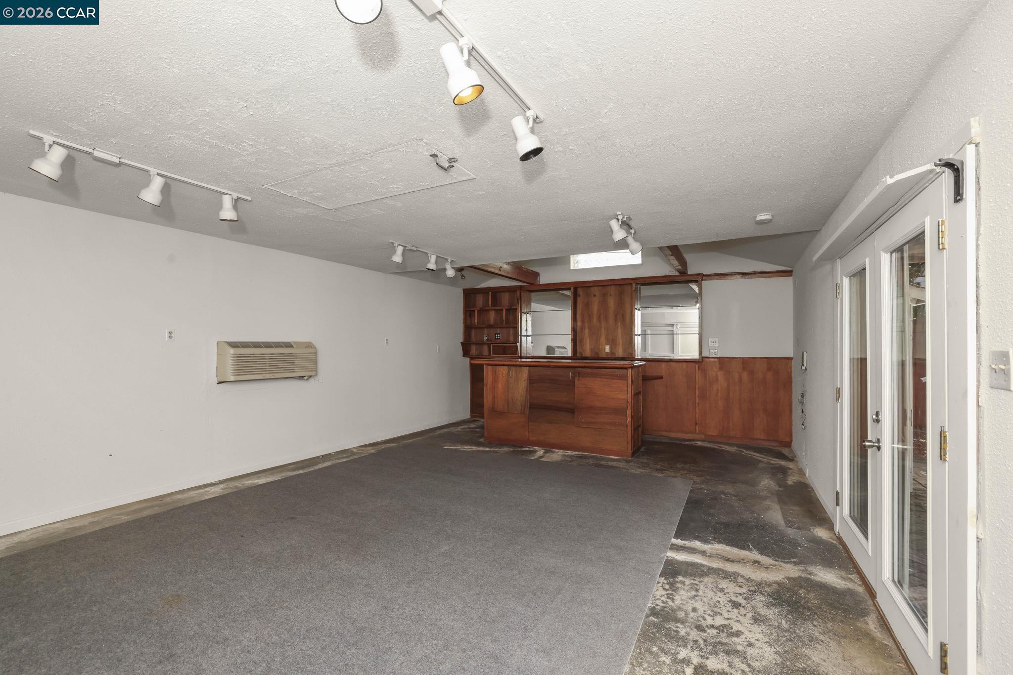 2157 Whyte Park Avenue Walnut Creek, CA 94595 - Photo 32 of 35