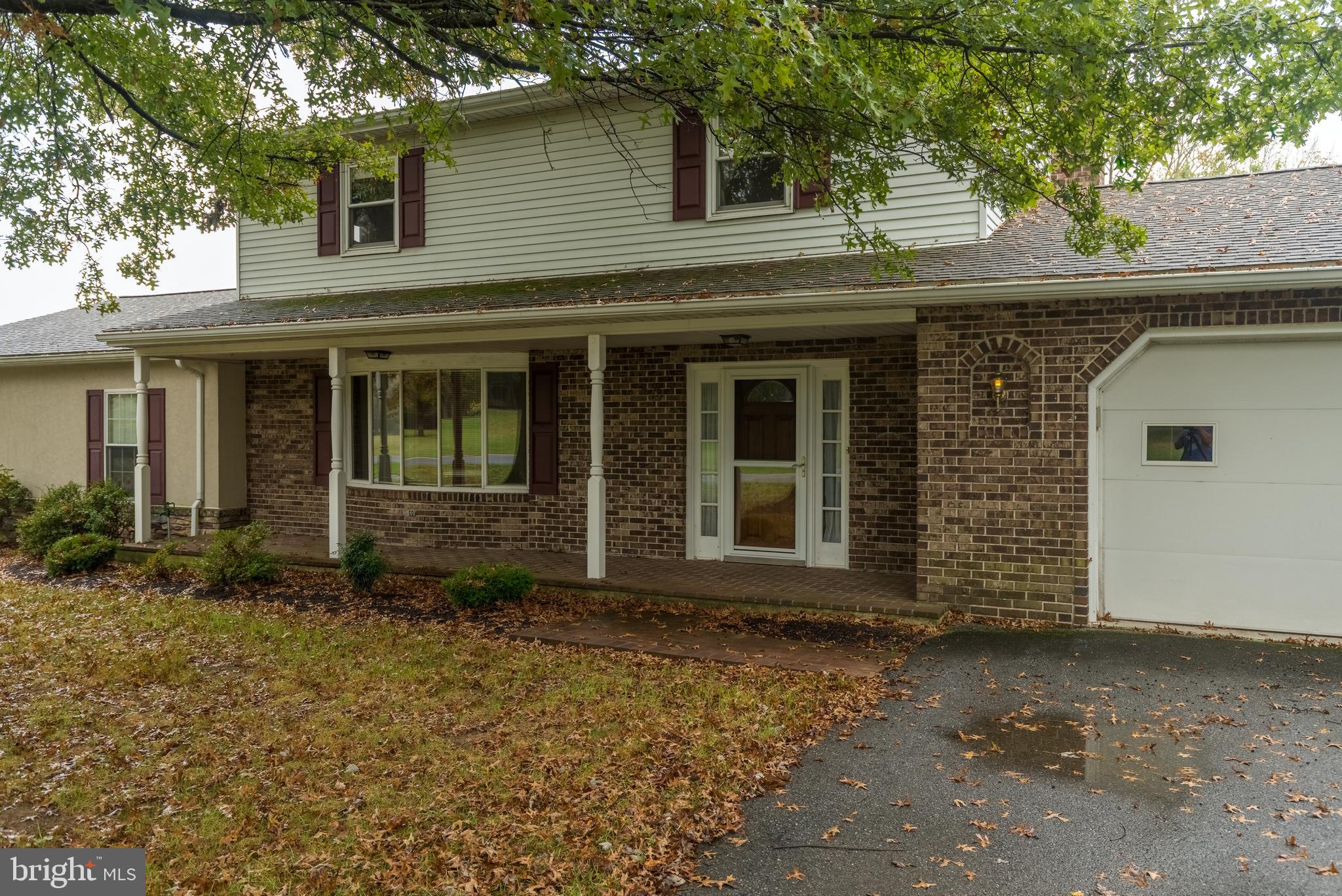 345 Hartings Park Road Denver, PA 17517 - Photo 2 of 51 Gallery Image 2