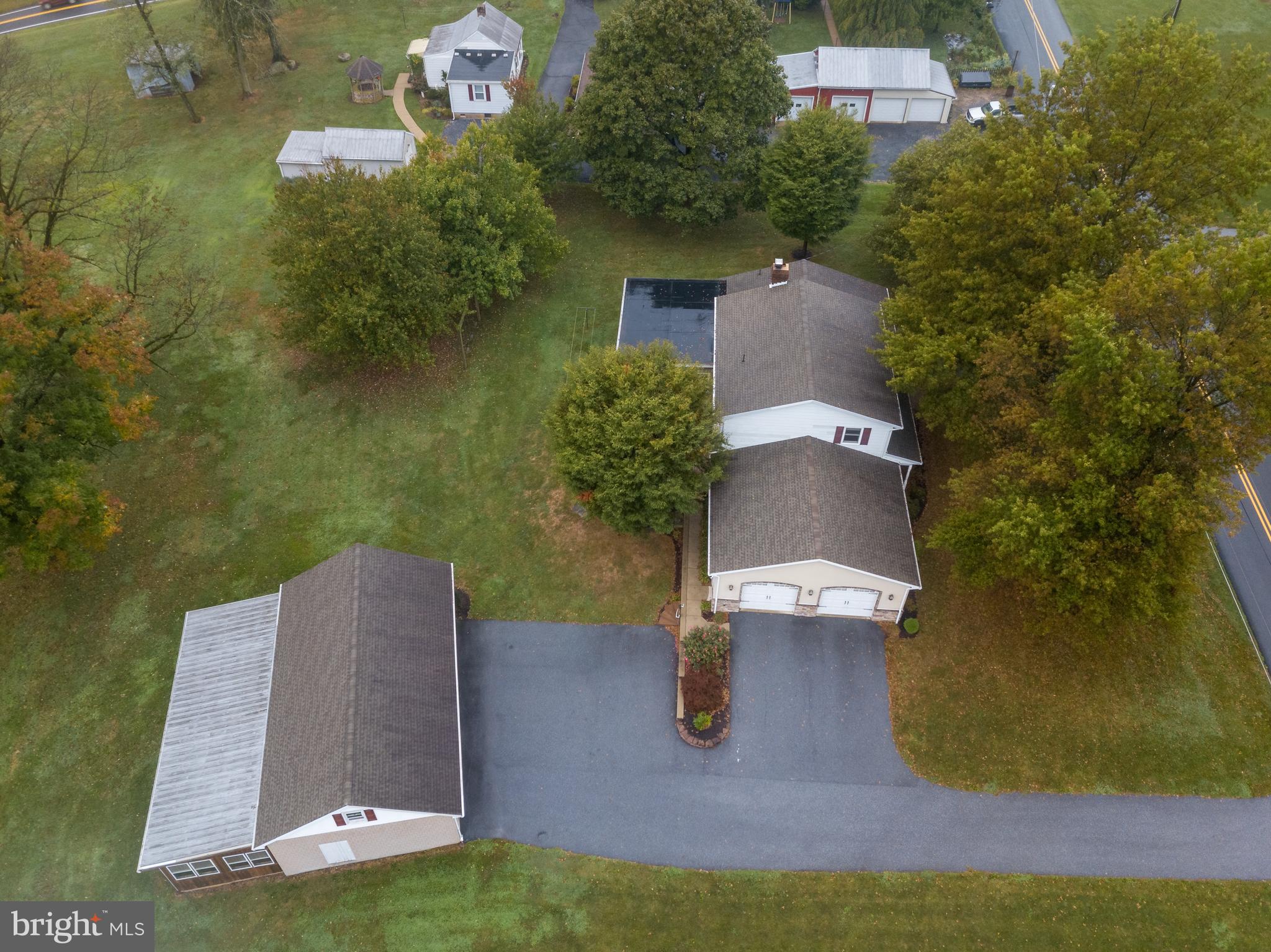 345 Hartings Park Road Denver, PA 17517 - Photo 14 of 51 Gallery Image 14