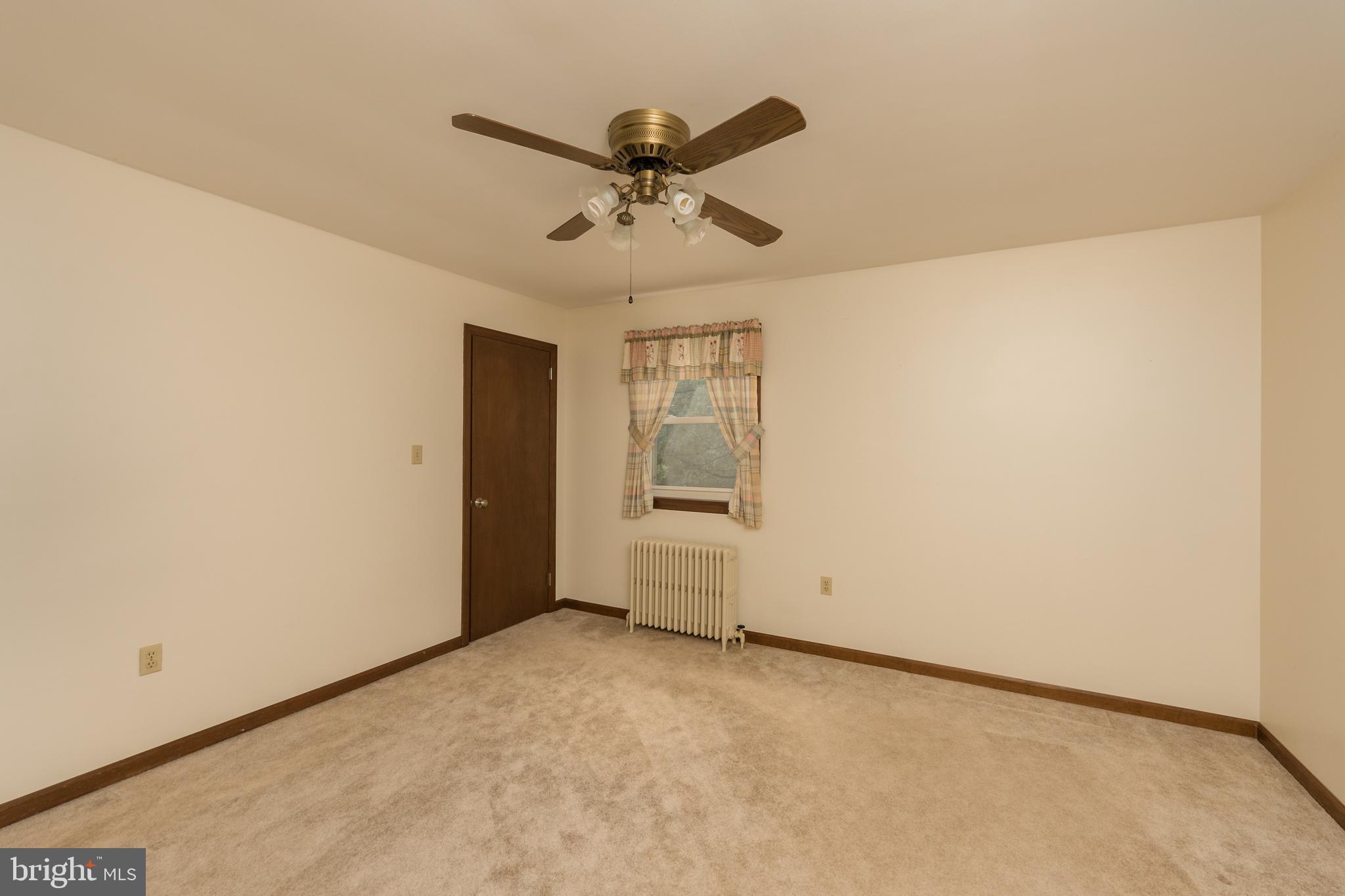 345 Hartings Park Road Denver, PA 17517 - Photo 39 of 51 Gallery Image 39
