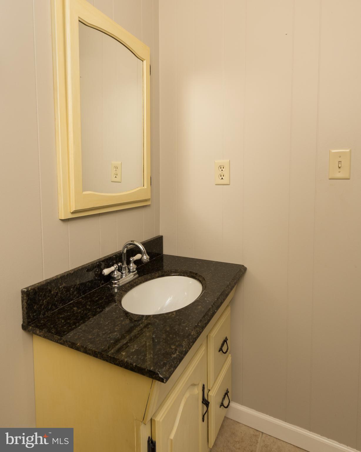 345 Hartings Park Road Denver, PA 17517 - Photo 46 of 51 Gallery Image 46