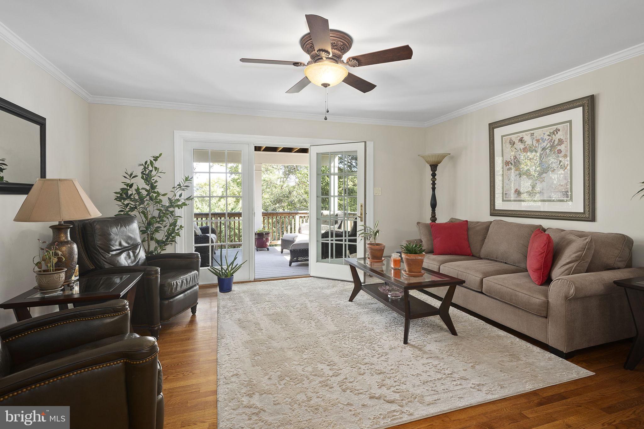 8511 Wagon Wheel Road Alexandria, VA 22309 - Photo 5 of 62