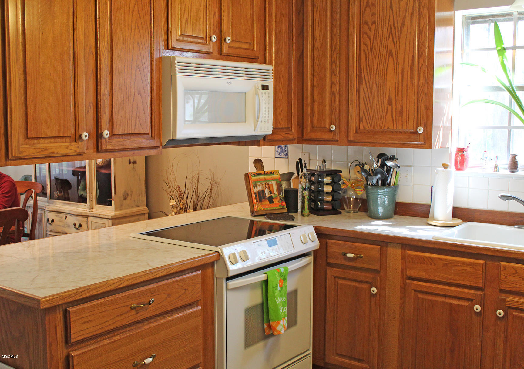 13040 Depew Road Gulfport, MS 39503 - Photo 12 of 25 IMG_1598