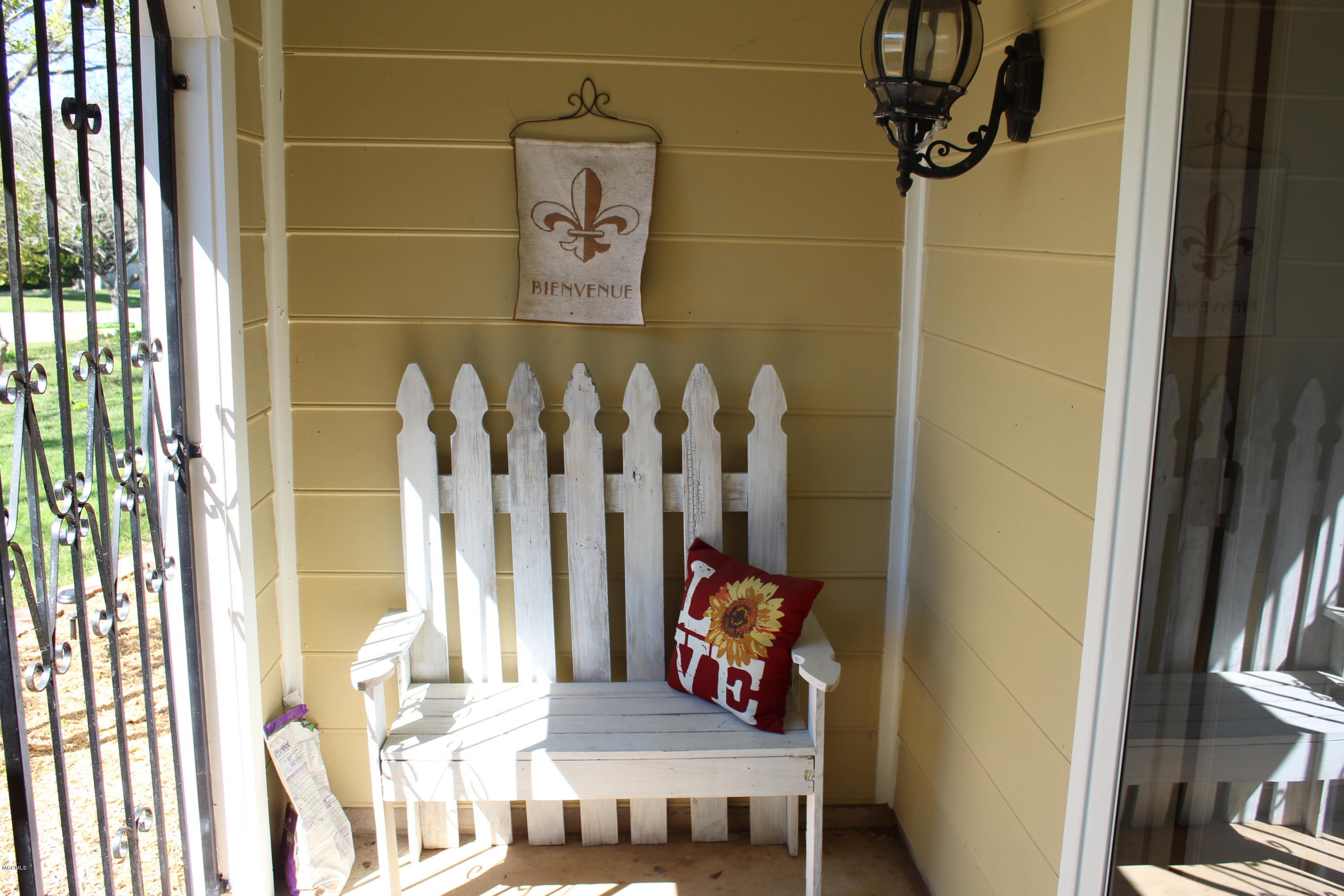 13040 Depew Road Gulfport, MS 39503 - Photo 20 of 25 IMG_1575 (1)