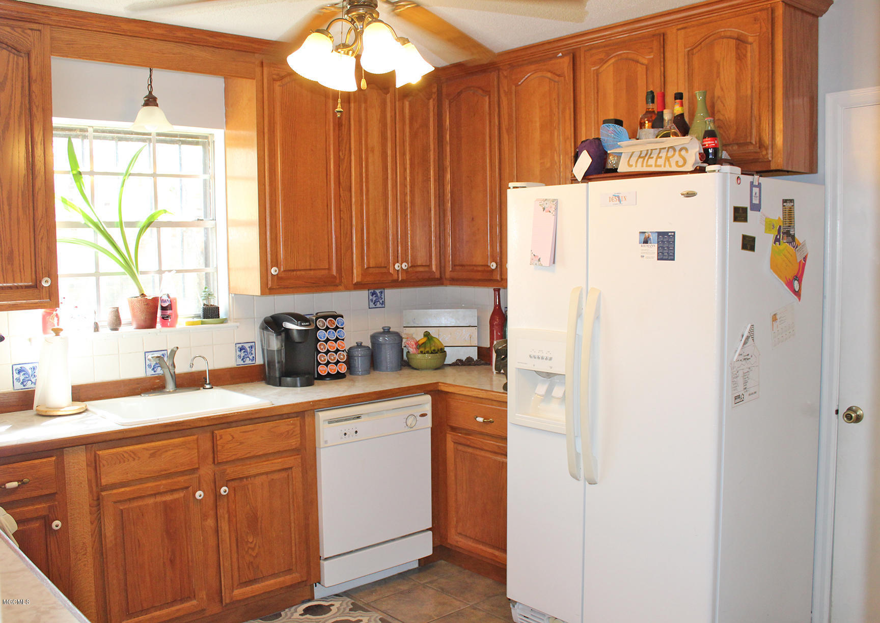 13040 Depew Road Gulfport, MS 39503 - Photo 10 of 25 IMG_1579