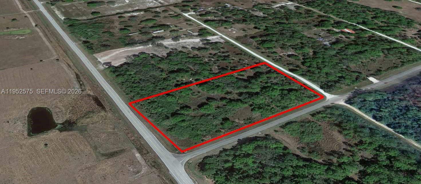 103 Hunting Club Avenue Clewiston, FL 33440 - Photo 13 of 16