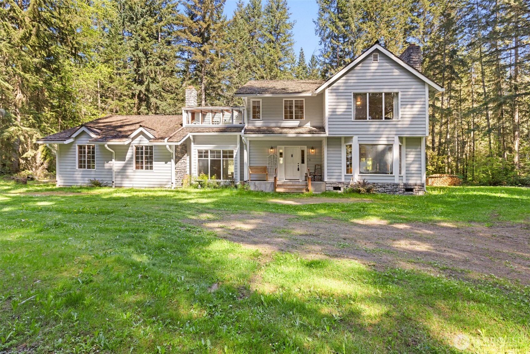 516 Gellor Road Port Angeles, WA 98362 - Photo 1 of 40
