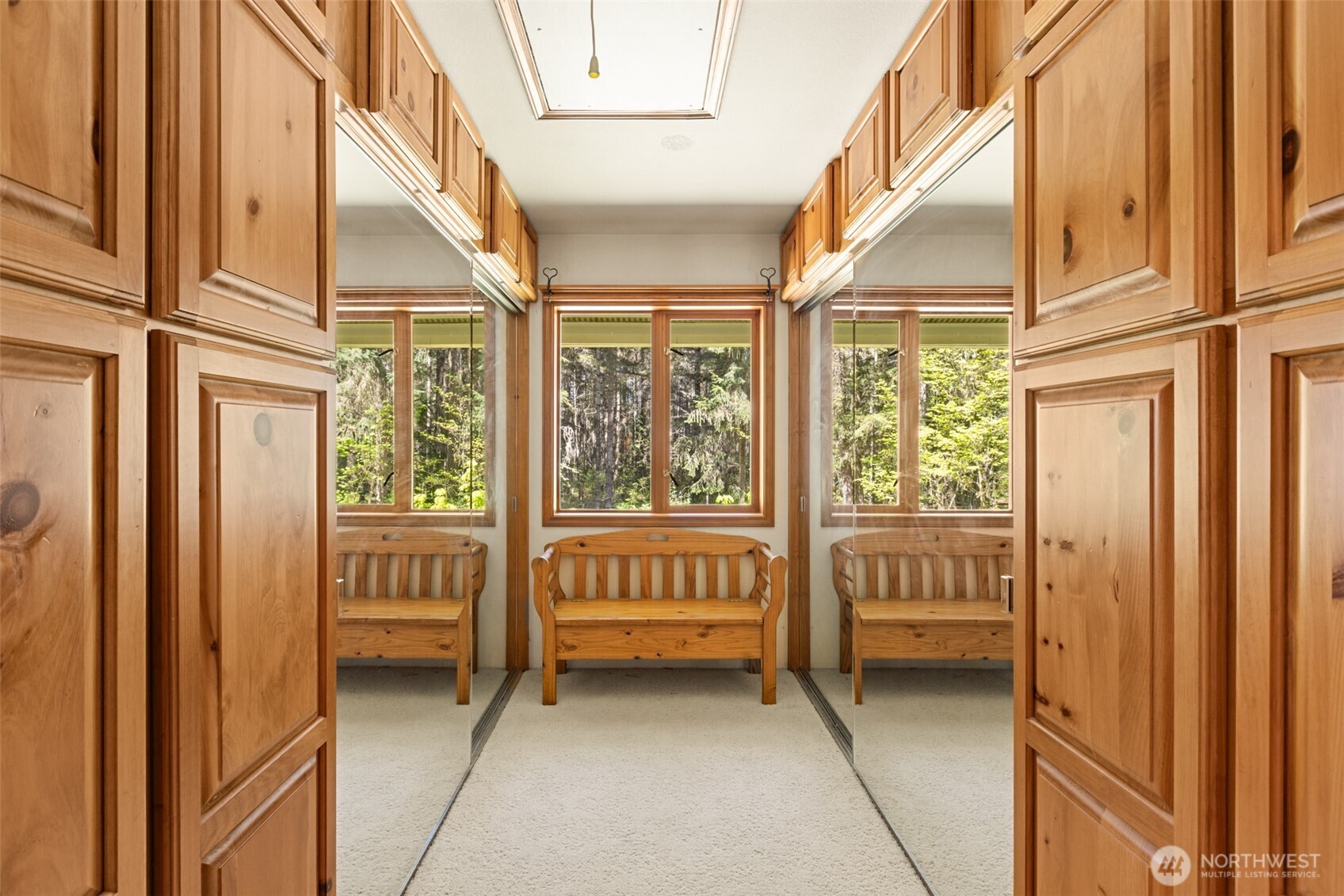 516 Gellor Road Port Angeles, WA 98362 - Photo 14 of 40