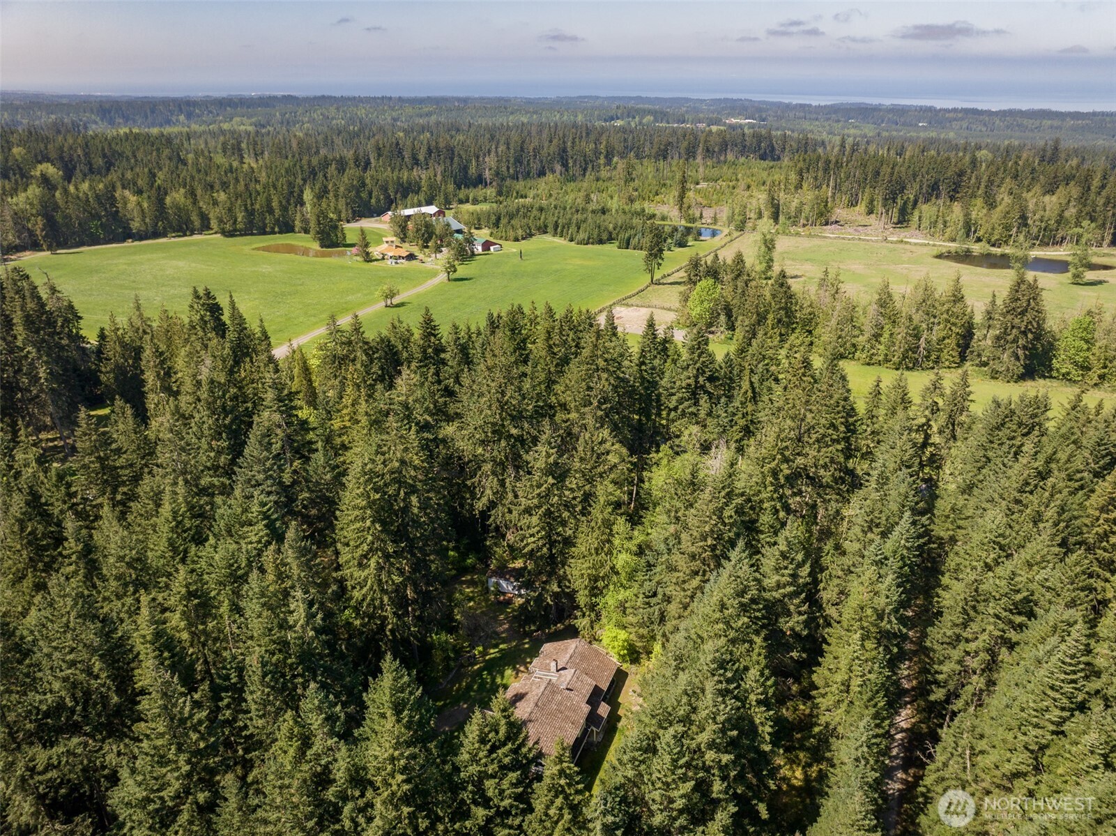 516 Gellor Road Port Angeles, WA 98362 - Photo 38 of 40