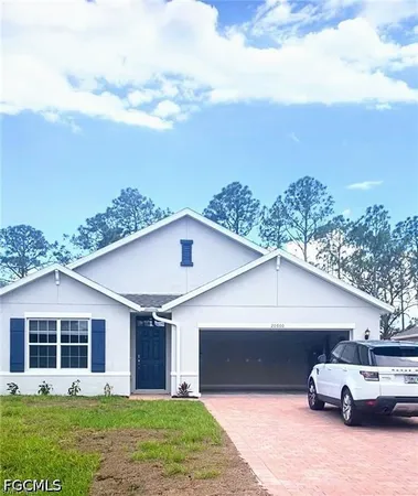 $2,500 | 20600 Charles Street, Alva, FL 33920
