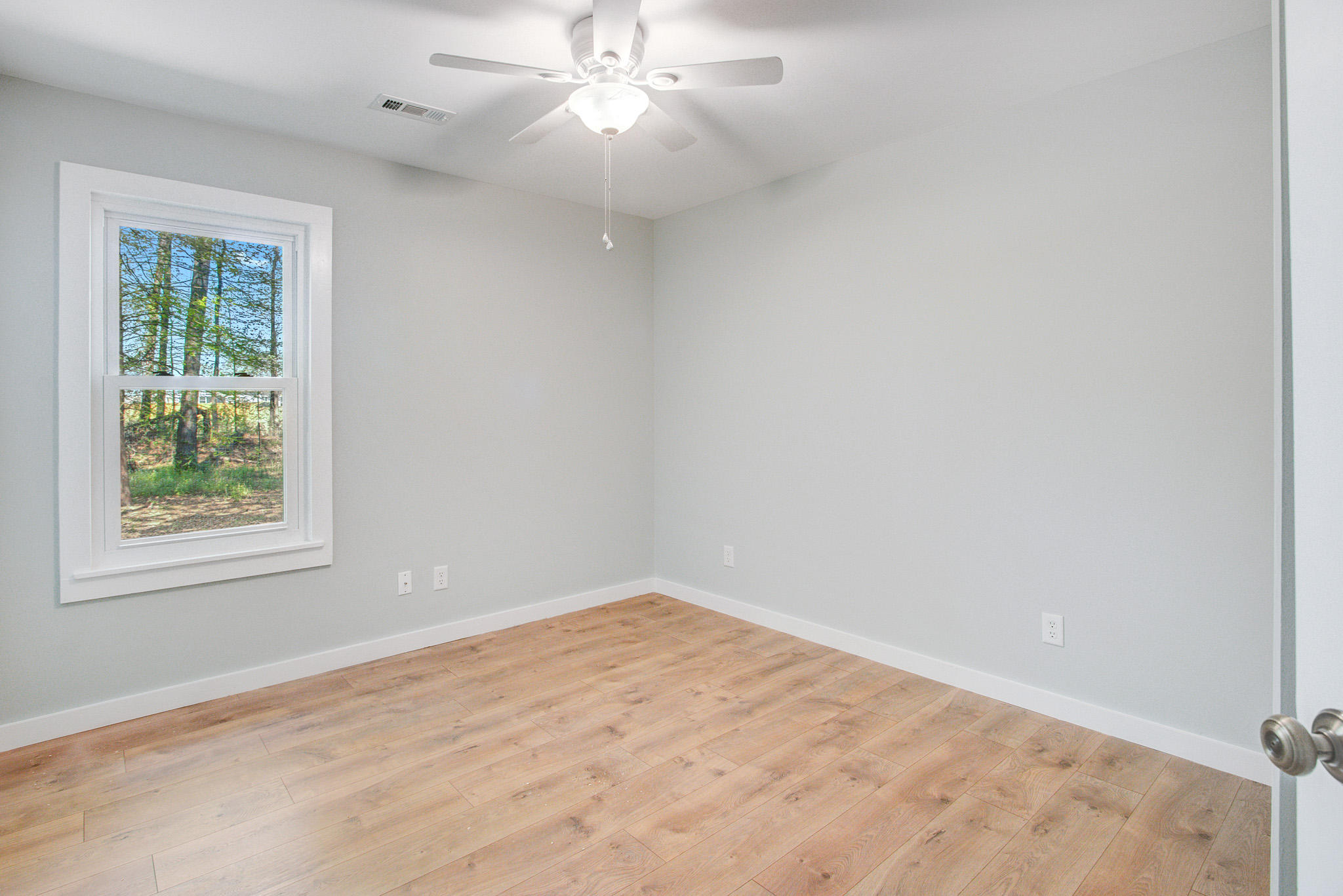 177 Iron Road Summerville, SC 29486 - Photo 16 of 22 823D267F-11EB-4BB7-ADB2-F8ADB00DDDCF