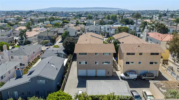 $2,600,000 | 1925 Gates Avenue, Redondo Beach, CA 90278
