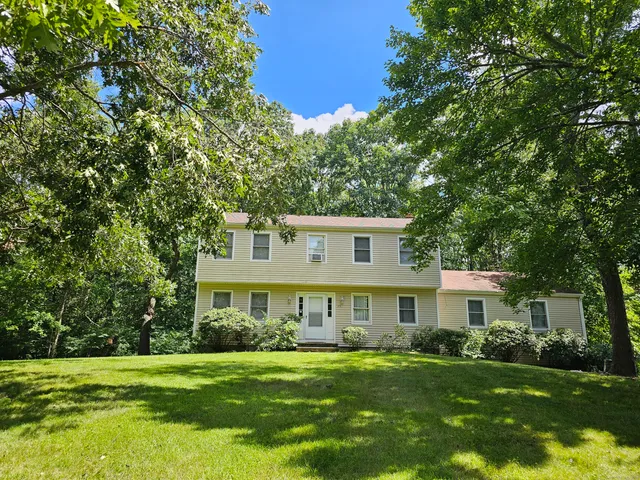 $3,500 | 25 Brook Pine Drive, Shelton, CT 06484