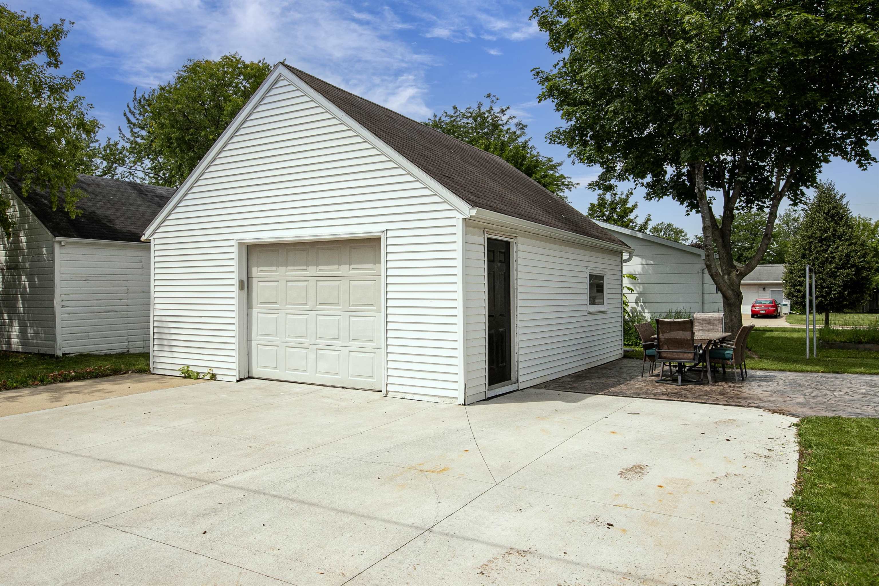 209 East 2nd Street Kimberly, WI 54136 - Photo 6 of 25