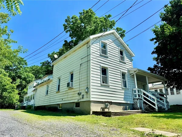 $129,900 | 17 Perrine Street, Auburn, NY 13021