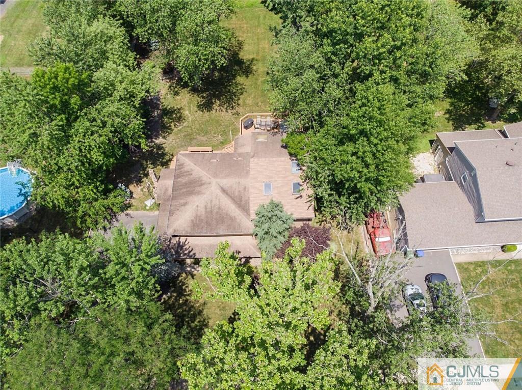3 Pendleton Place Edison, NJ 08820 - Photo 42 of 47 an aerial view of a house with a yard and garden