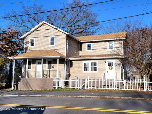 $1,500 | 603 Spring Street, Moosic, PA 18507