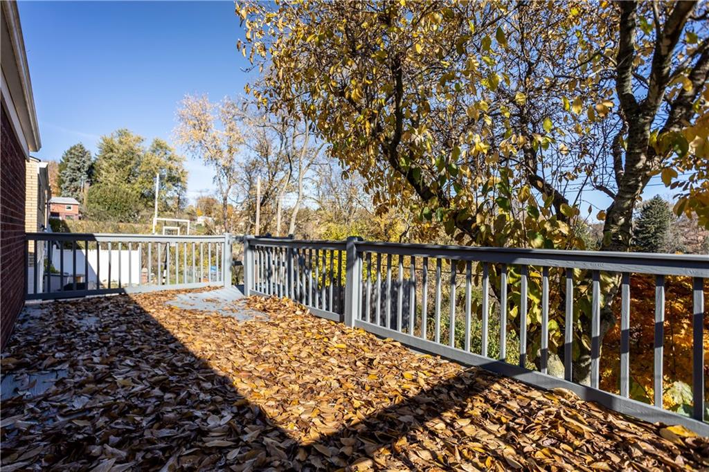 357 Livingston Road West Mifflin, PA 15122 - Photo 6 of 20 Gallery Image 6