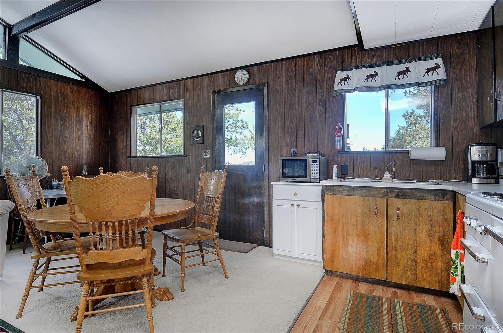 990 Rocky Ridge Road Westcliffe, CO 81252 - Photo 8 of 19 Gallery Image 8