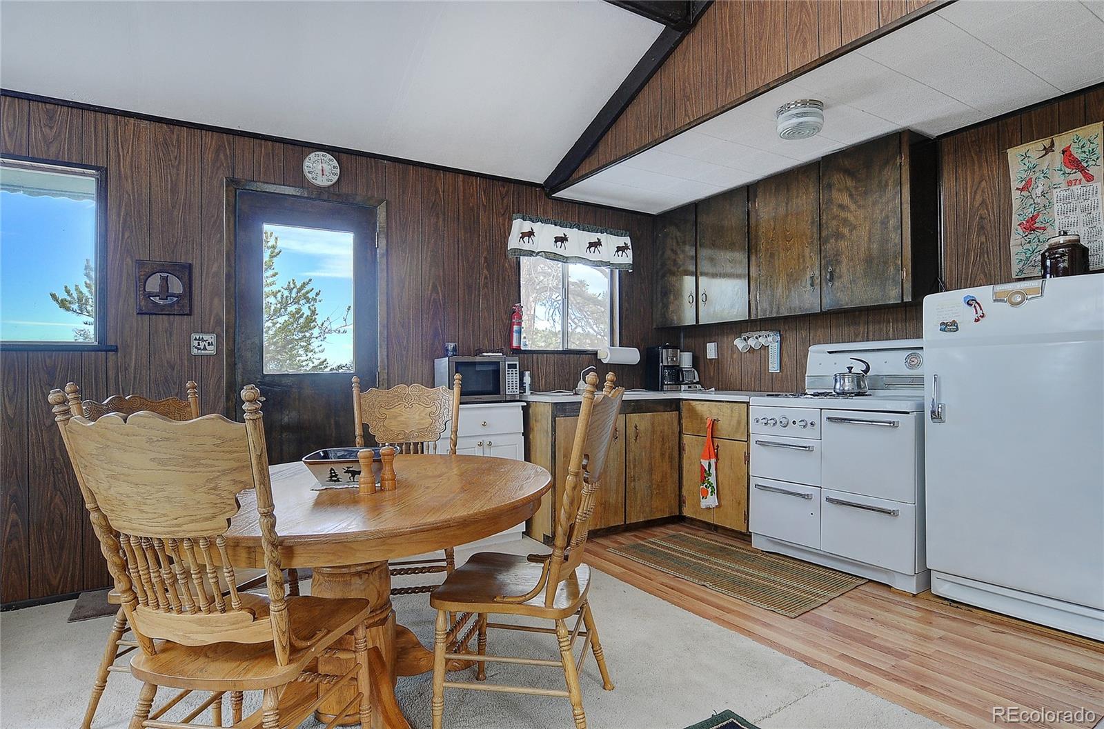 990 Rocky Ridge Road Westcliffe, CO 81252 - Photo 9 of 19 Gallery Image 9