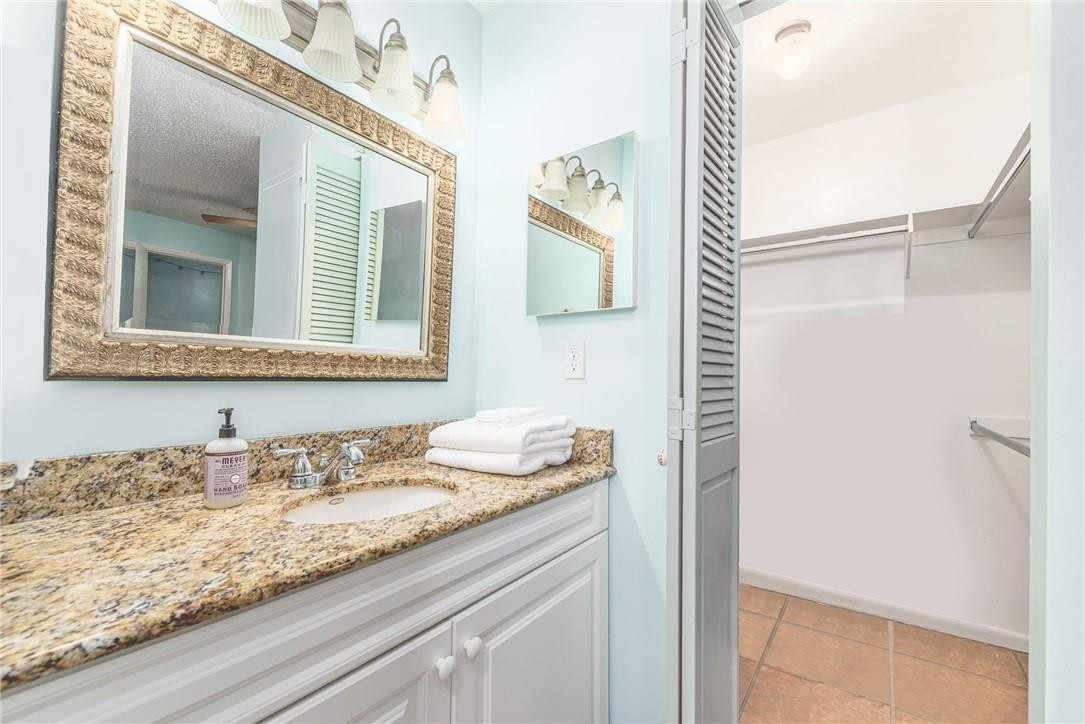 1128 Hernando Street Fort Pierce, FL 34949 - Photo 33 of 46 Photo 33