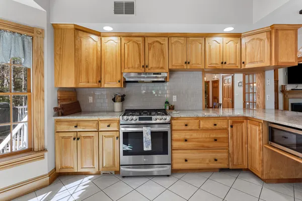 $650,000 | 121 Clover Lane, Brewer, ME 04412