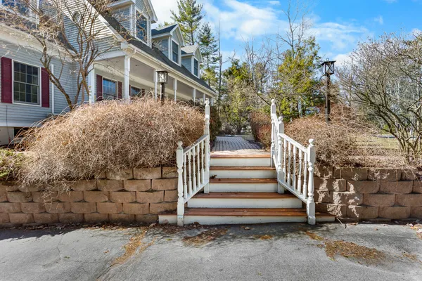 $650,000 | 121 Clover Lane, Brewer, ME 04412