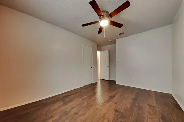 $2,000 | 5317 Windy Meadow Drive, Arlington, TX 76017
