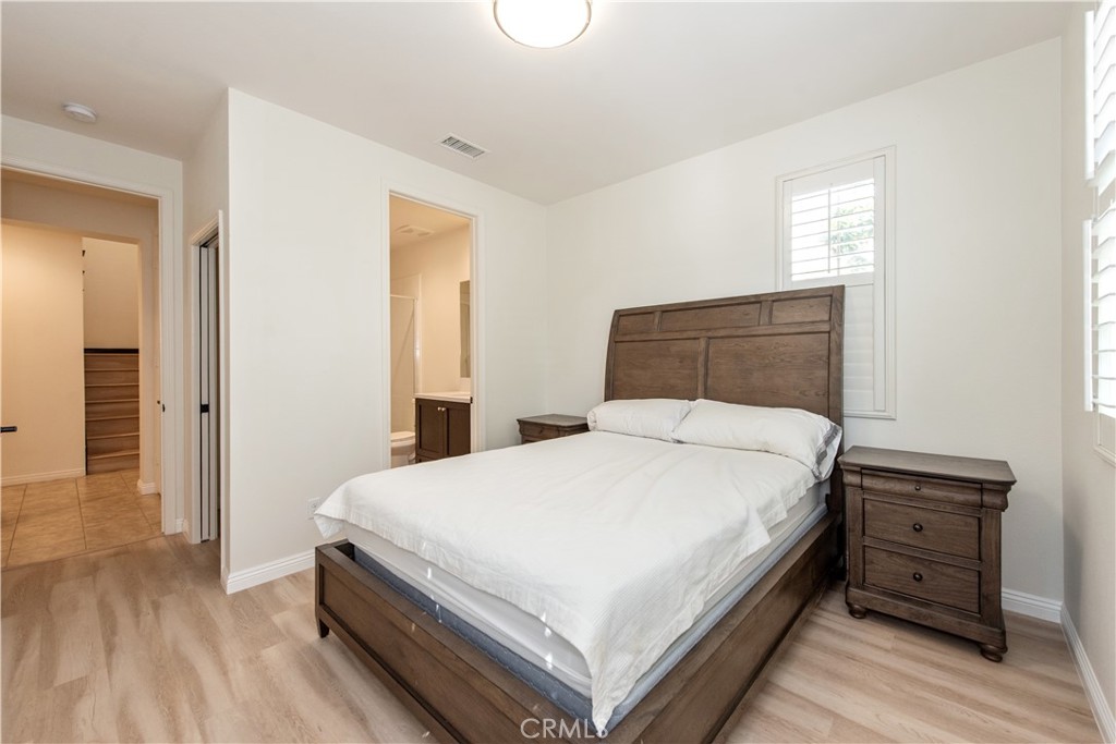 115 Hollow Tree Irvine, CA 92618 - Photo 17 of 35