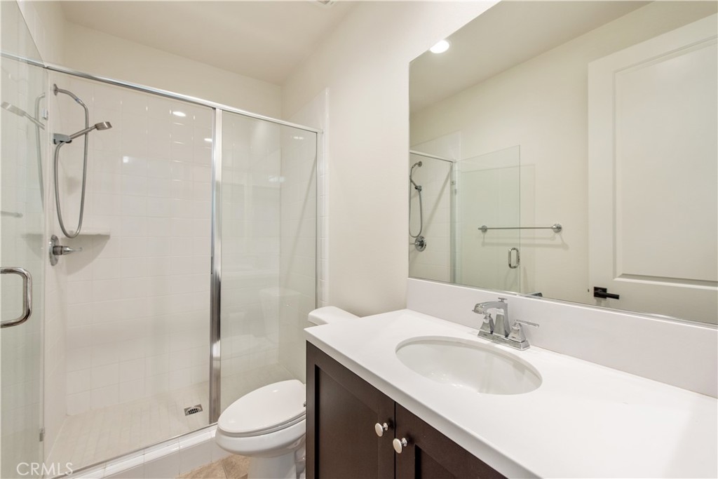 115 Hollow Tree Irvine, CA 92618 - Photo 18 of 35