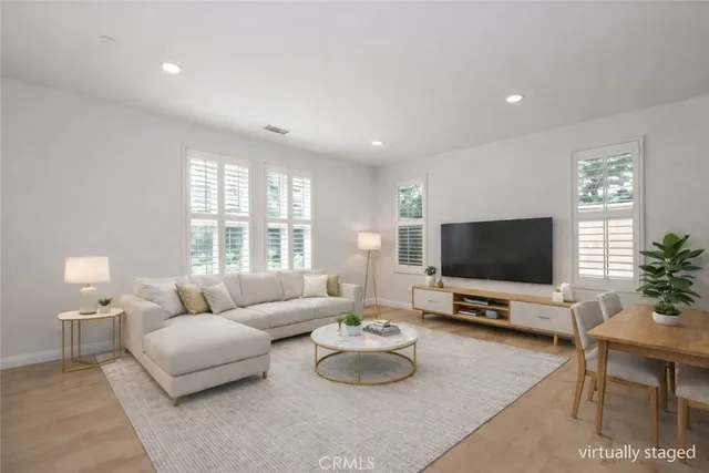 $1,920,000 | 115 Hollow Tree, Irvine, CA 92618