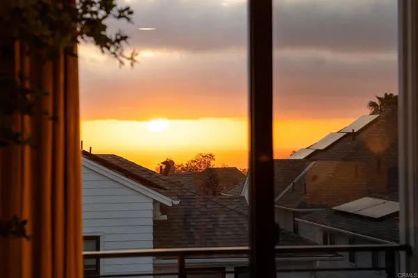 $1,998,888 | 1600 San Remo Place, Unit 102, Encinitas, CA 92024