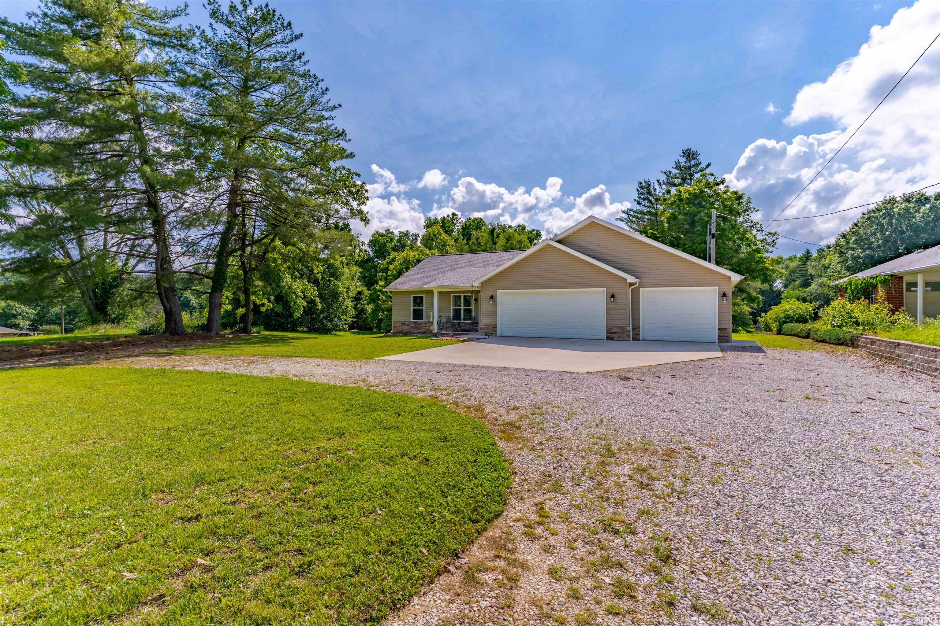10320 Old State Road Evansville, IN 47711 - Photo 3 of 36