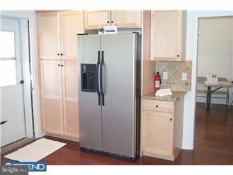 836 Merrill Road Ambler, PA 19002 - Photo 8 of 12 Kitchen