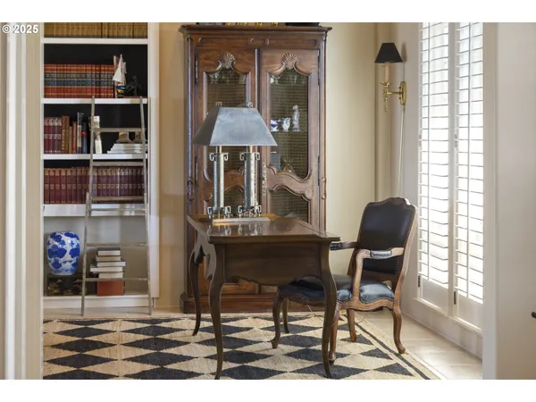 $2,495,000 | 29920 Nantucket Drive, Cloverdale, OR 97112