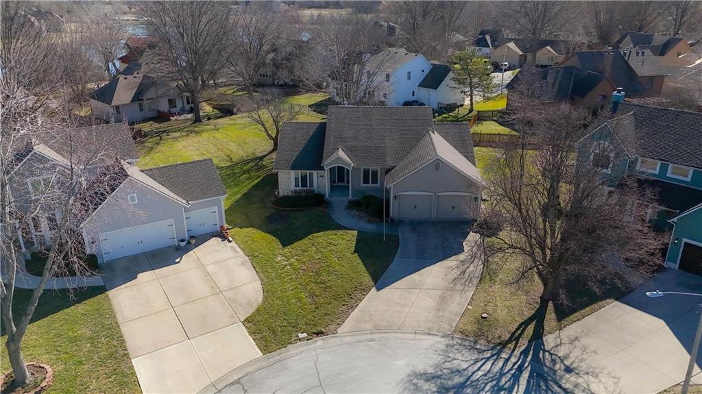 4240 Southwest Clipper Court Lee's Summit, MO 64082 - Photo 43 of 51