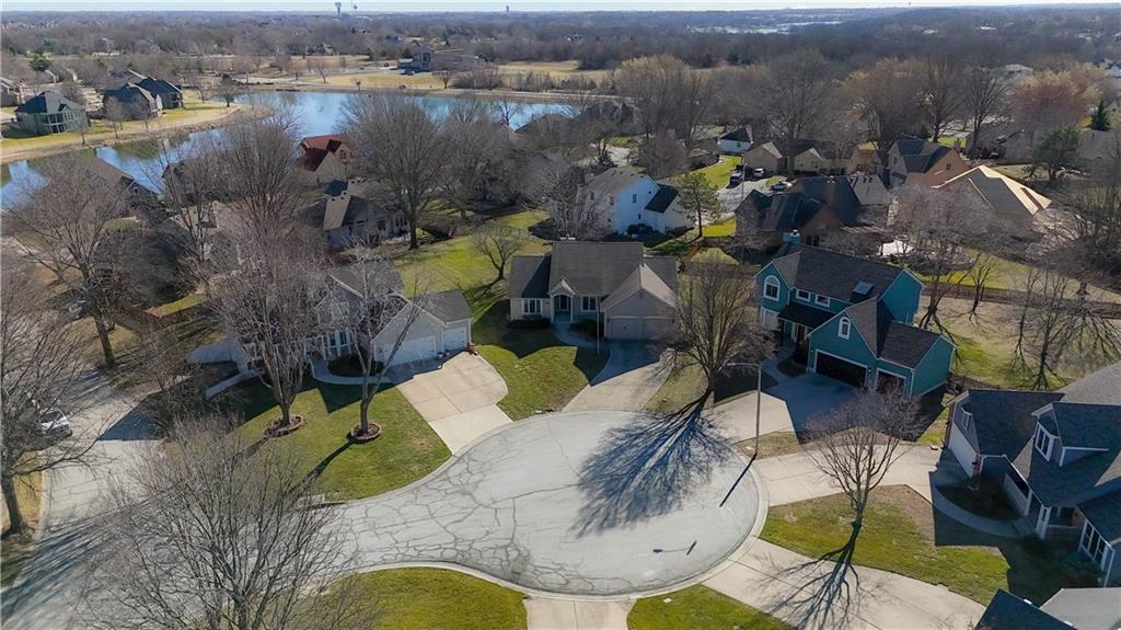 4240 Southwest Clipper Court Lee's Summit, MO 64082 - Photo 44 of 51