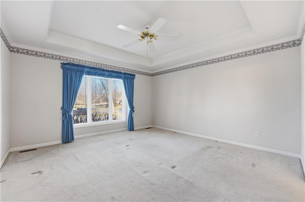 4240 Southwest Clipper Court Lee's Summit, MO 64082 - Photo 9 of 51