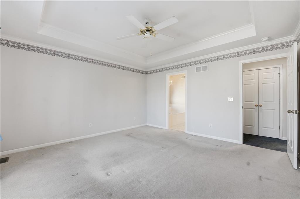 4240 Southwest Clipper Court Lee's Summit, MO 64082 - Photo 10 of 51