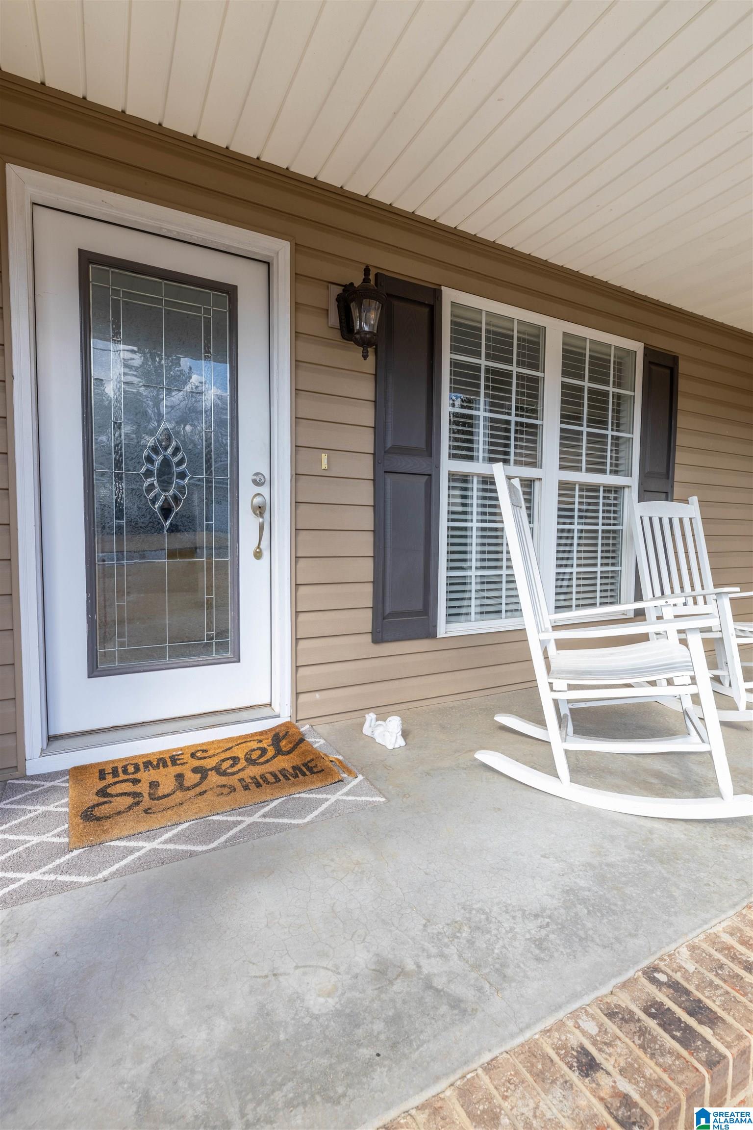 1012 Groves Pass Jacksonville, AL 36265 - Photo 2 of 22