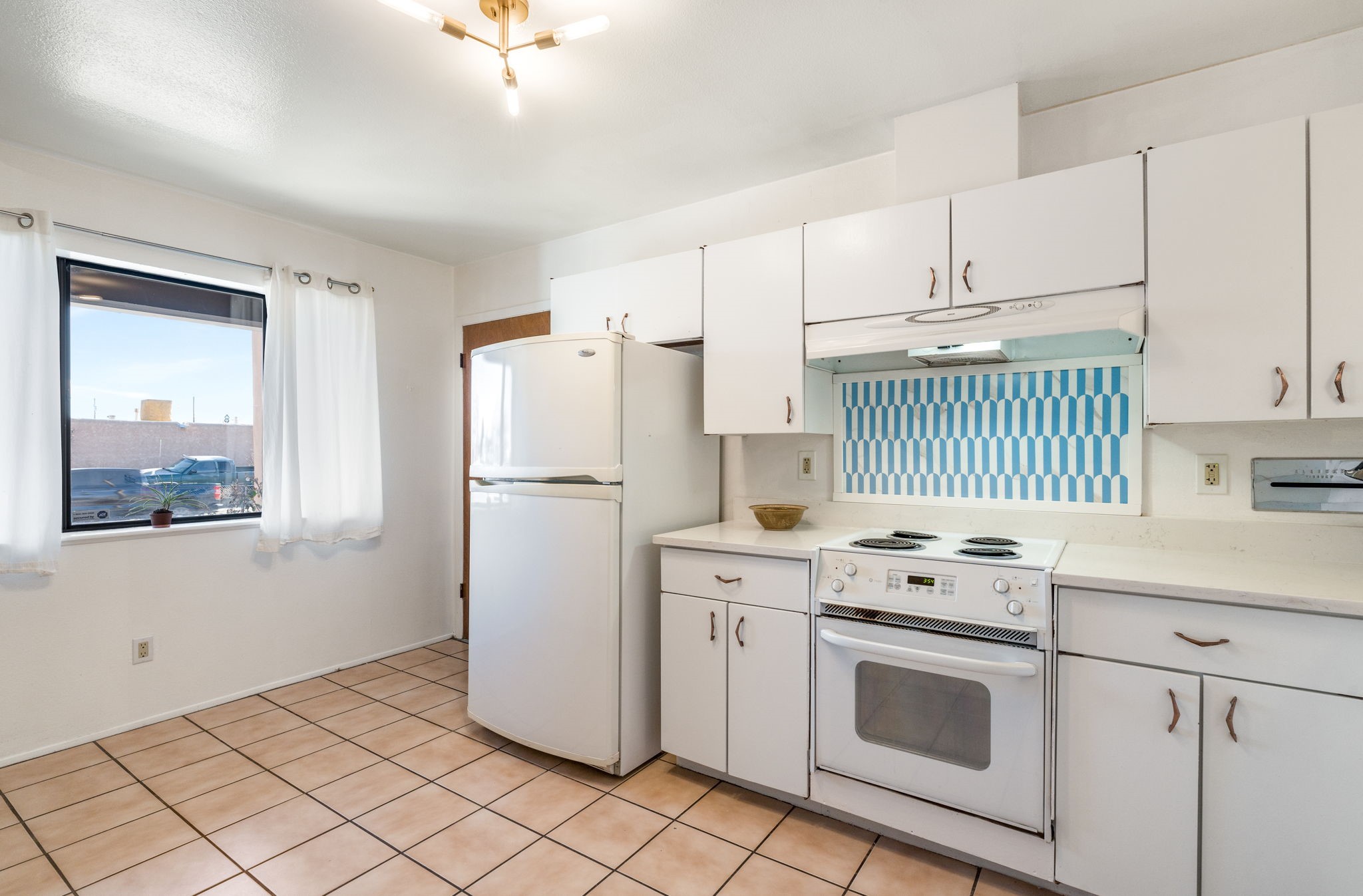 2833 Siringo Road Santa Fe, NM 87507 - Photo 12 of 28