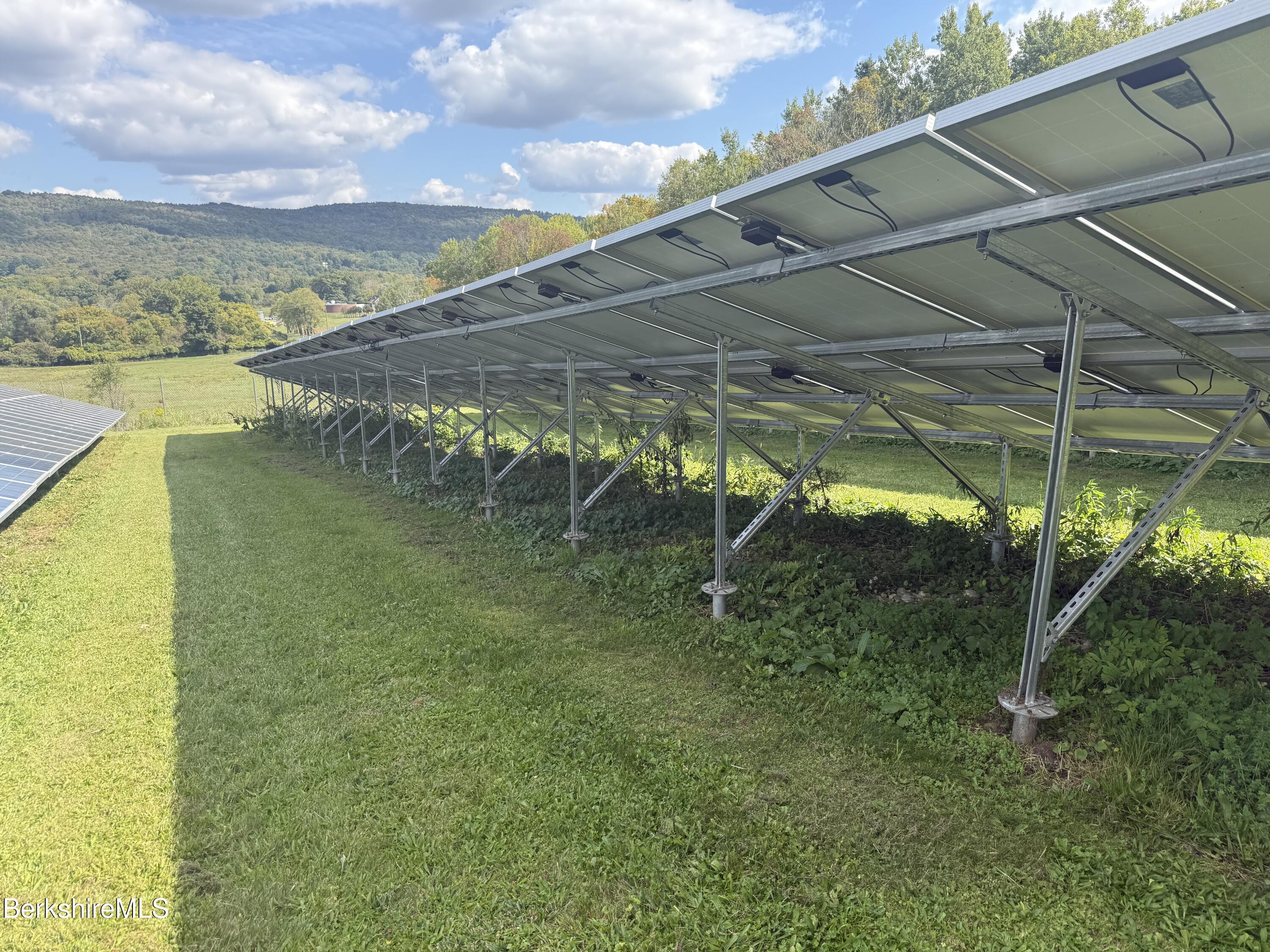 889 Holmes Road Pittsfield, MA 01201 - Photo 18 of 19 IMG_2517